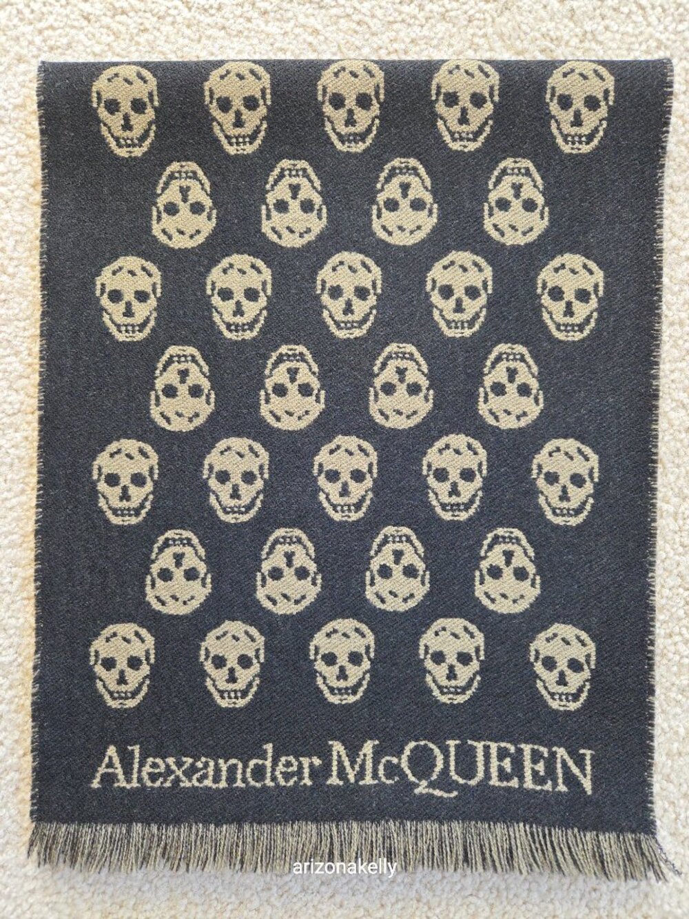 McQueen Wool Skull Scarf Jacquard Black & Tan - Picture 13 of 15